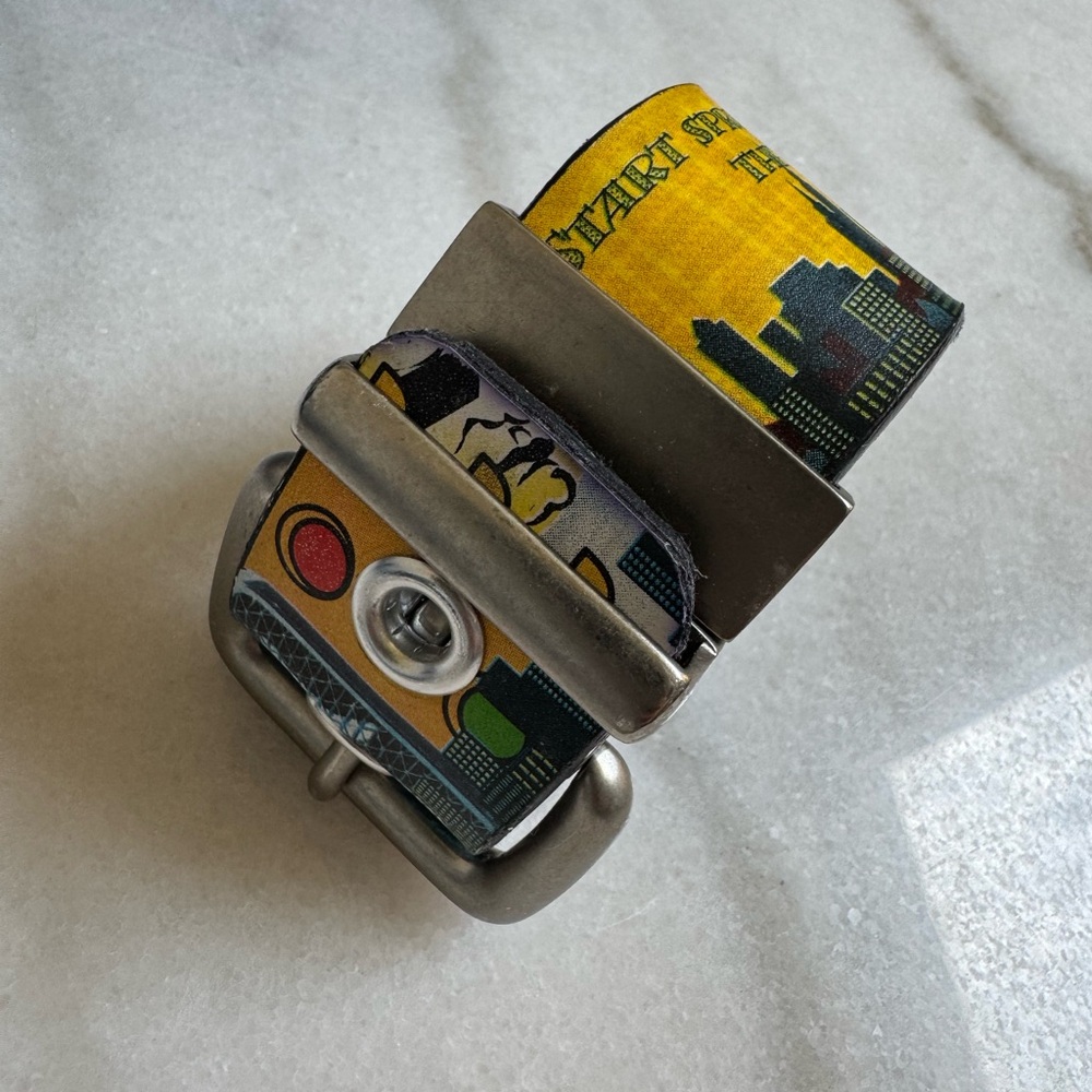 Urban Chic New York/5th Avenue Yellow and Silver Bracelet